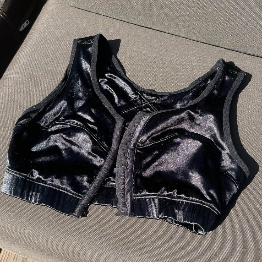 Enell The Last Resort Sports Bra